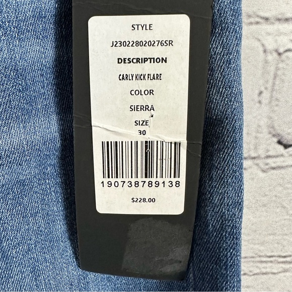 Veronica Beard Jeans Carly Kick Flare Secret Skinny Denim Sierra Wash 30/10 NWT - Picture 5 of 8